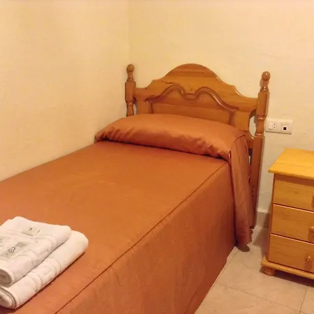 La Milagrosa Pensión Granada